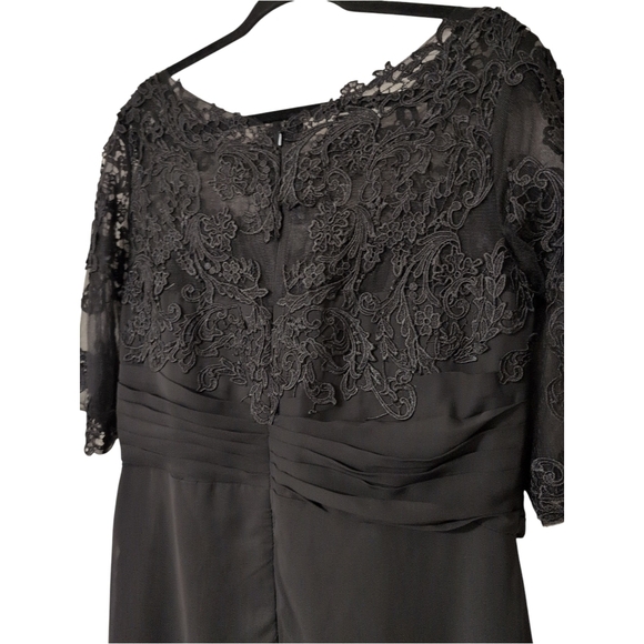 Gown Gallery Mother Of The Bride Wedding Formal Dress - Picture 6 of 11